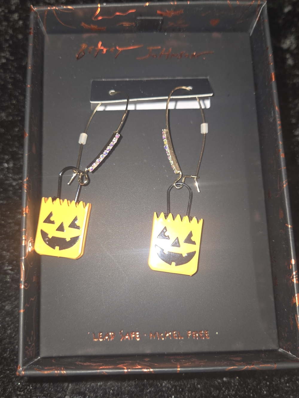 Betsey Johnson Halloween Trick or Treat Bag Jack-O-Lantern Drop Earrings